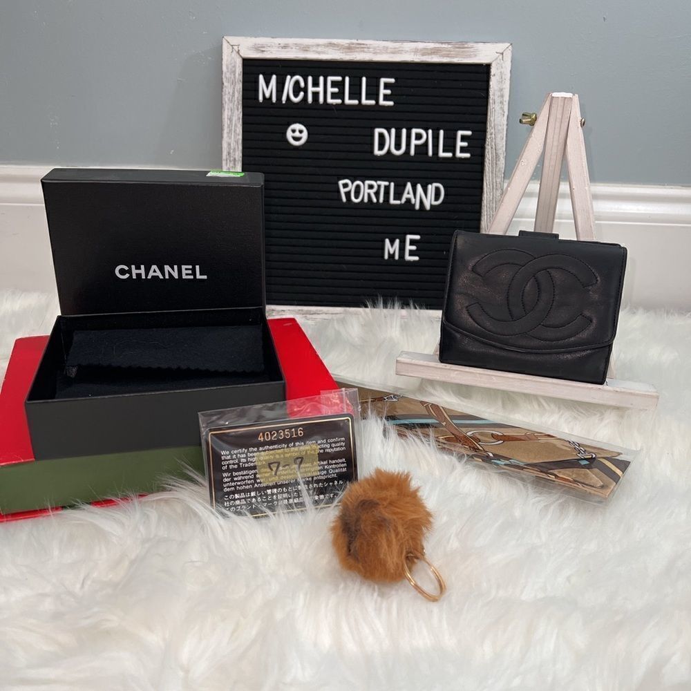 CHANEL lambskin short wallet WALLET ONLY